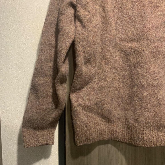 24. Lands End Brown Crewneck Sweater Size Large - Picture 3 of 10
